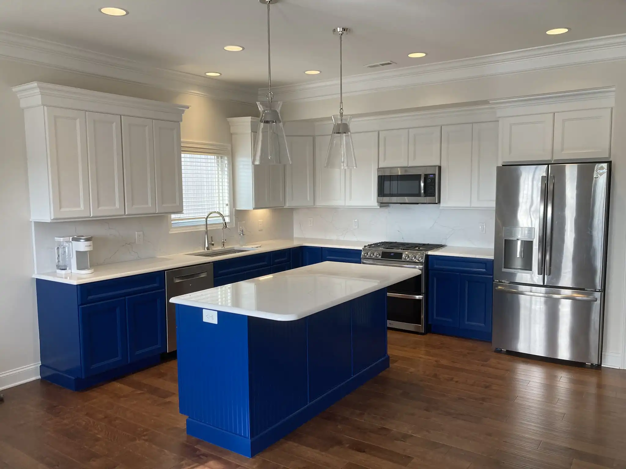 kitchen cabinet painting