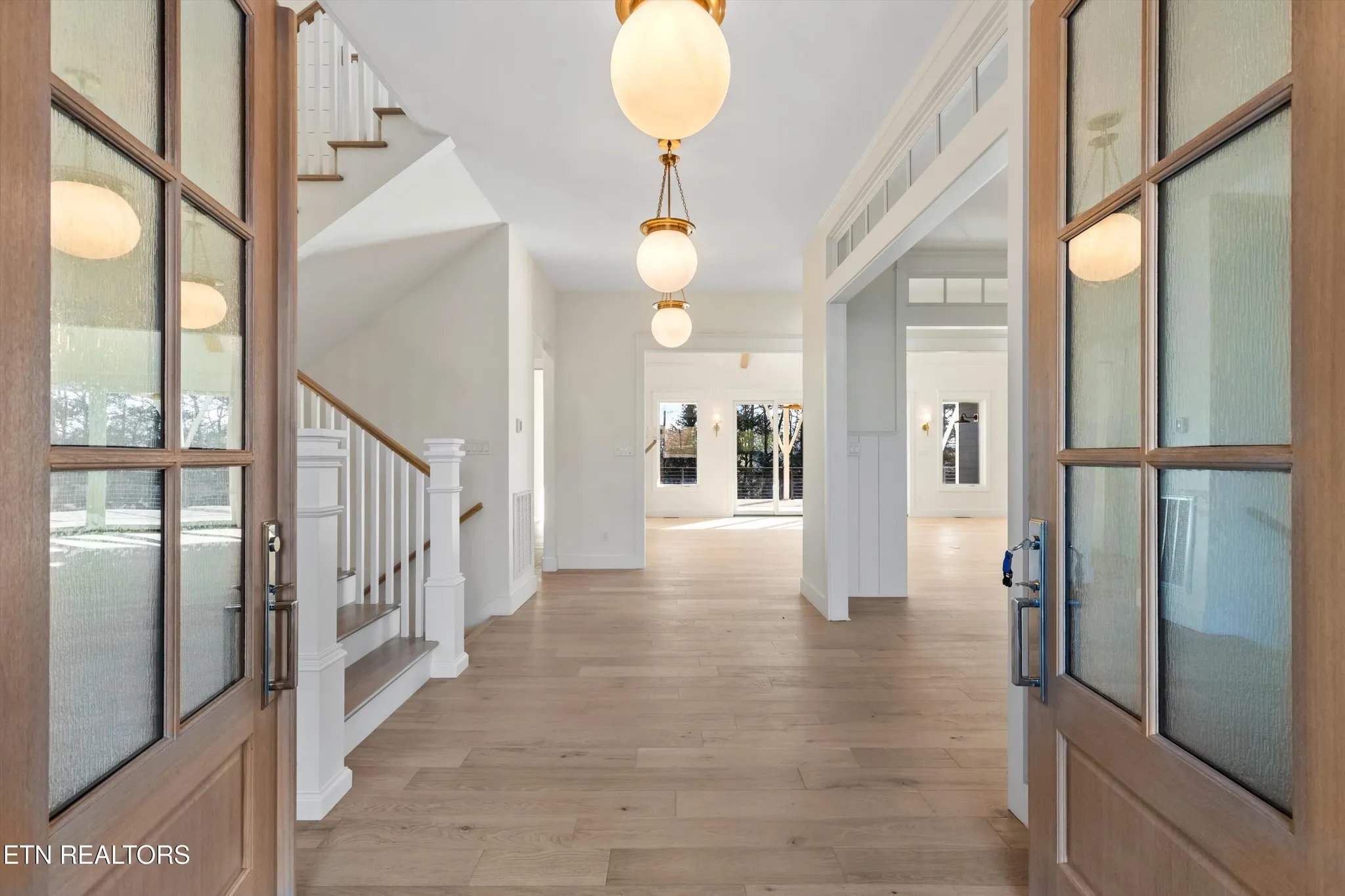 Featured image for “Is It Worth Repainting Before Selling Your Knoxville Home?”
